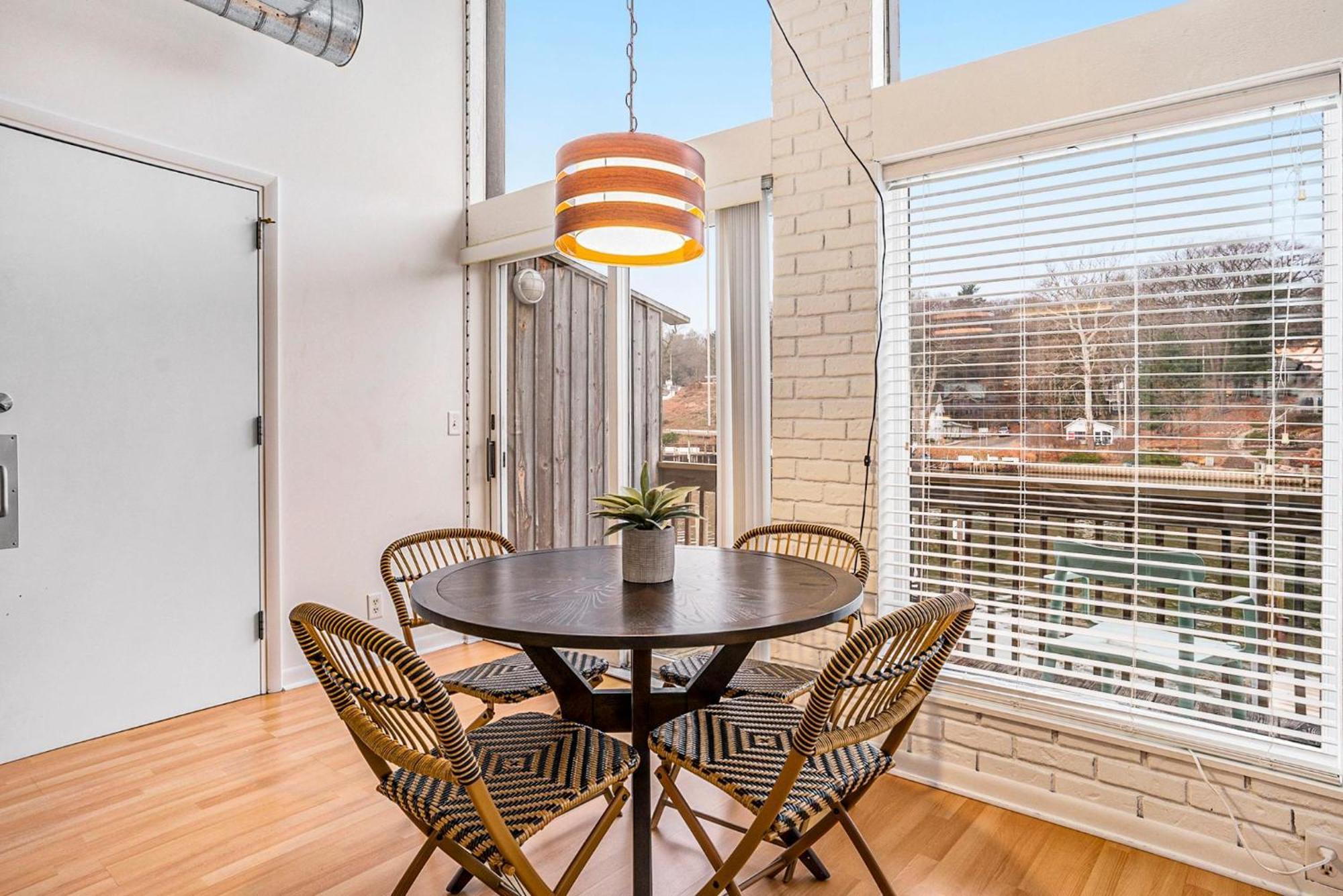 Riverside Suites - Unit B Saugatuck Εξωτερικό φωτογραφία