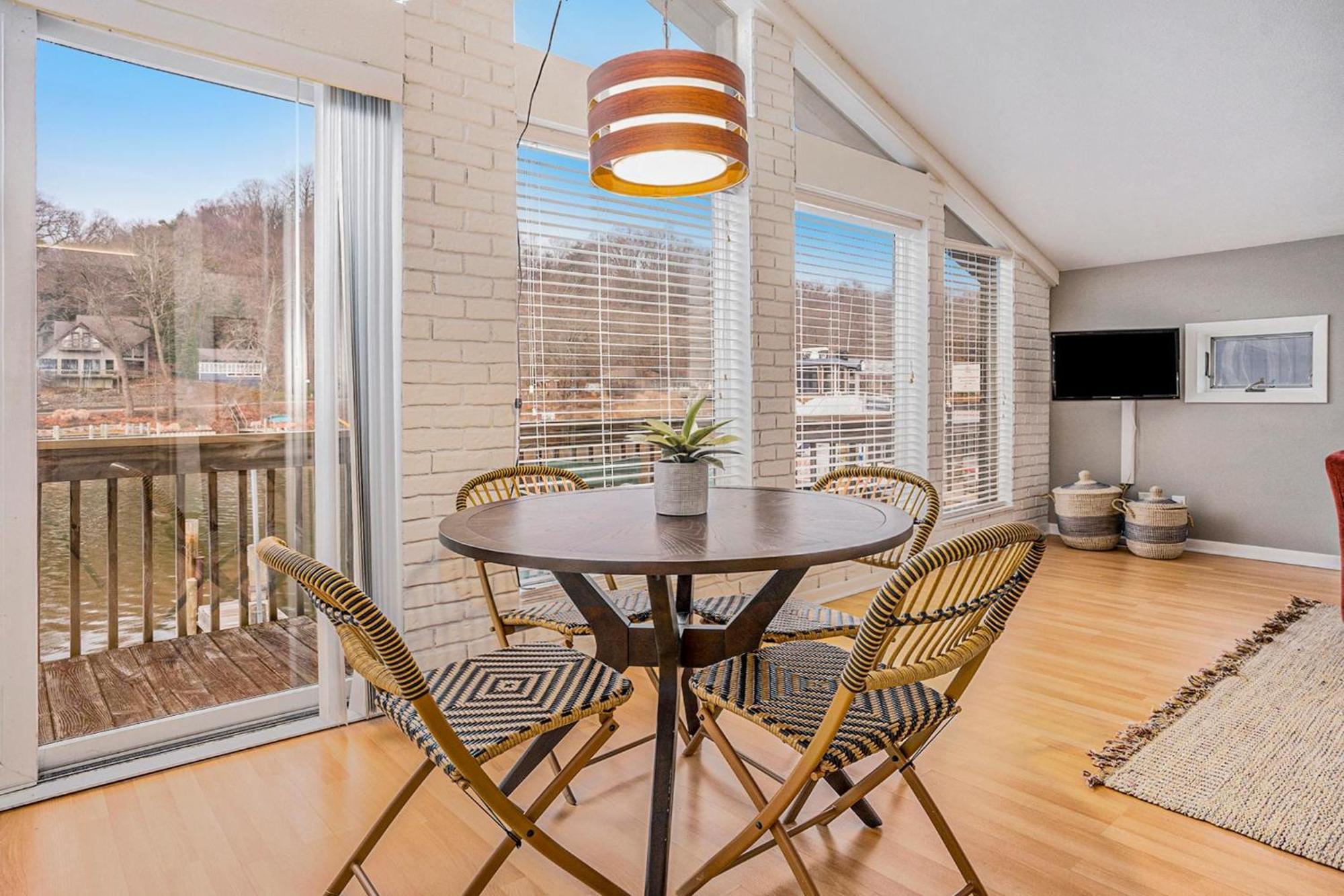Riverside Suites - Unit B Saugatuck Εξωτερικό φωτογραφία